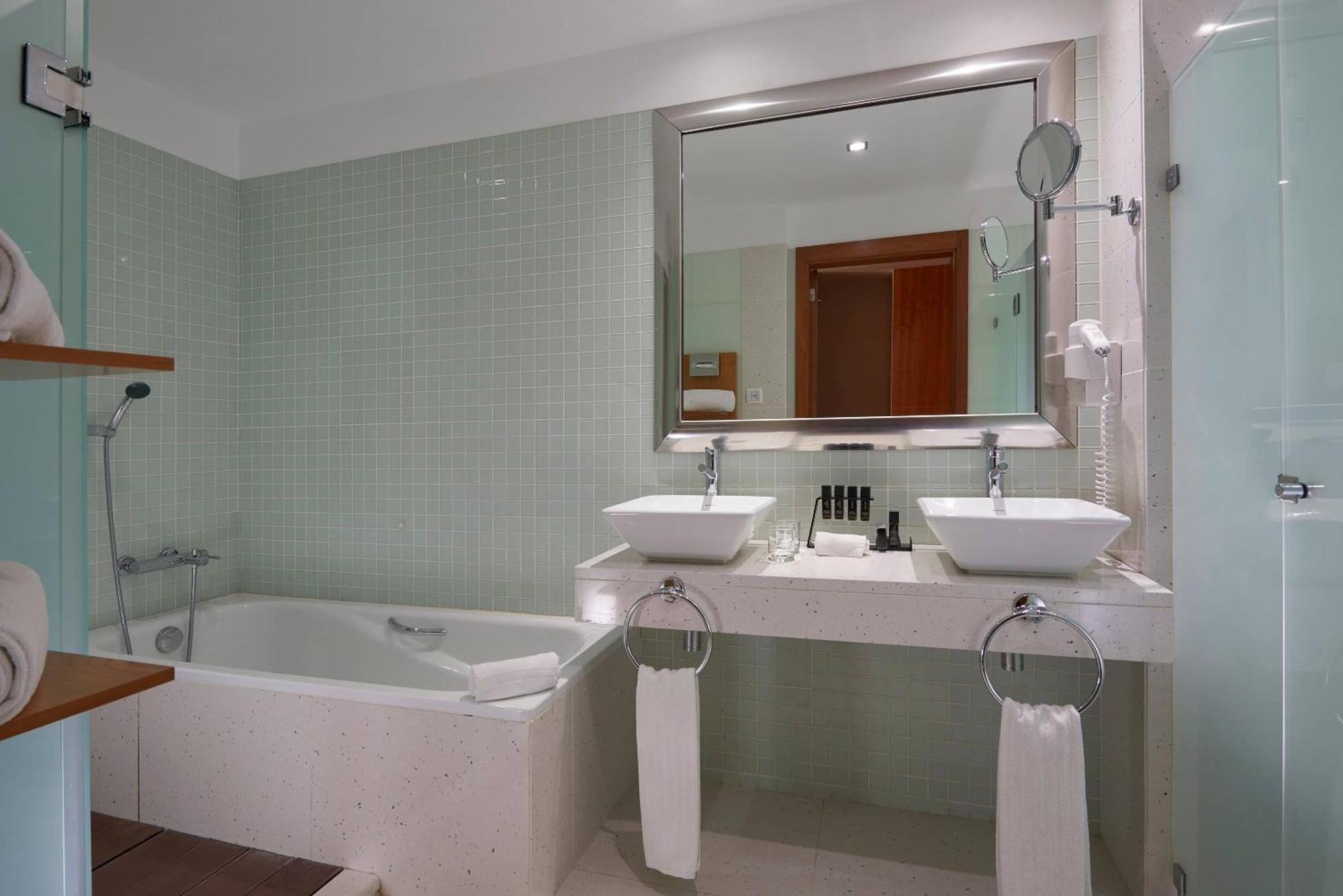 Quarto Superior com Vista do Mar